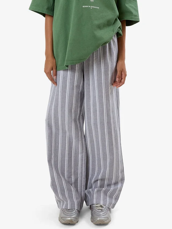 Affordable Luxury Women's Garments Seasonal Trends THRILLS Bex Drawstring Pant - EVERGREEN Affordable Luxury Women's Garments Seasonal Trends THRILLS Bex Drawstring Pant - EVERGREEN