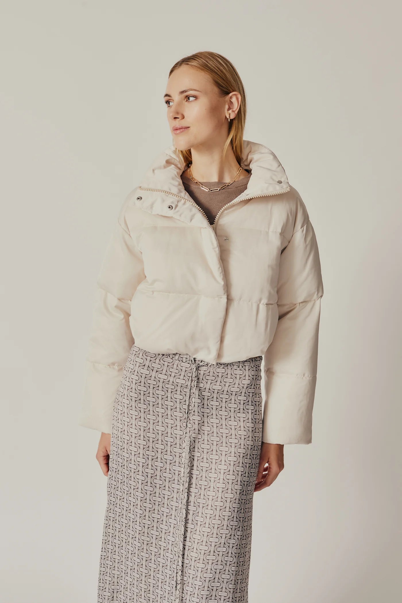 Women's Clothes And Apparel Summer Fashion Cornus Puffer Jacket - Crystal Grey